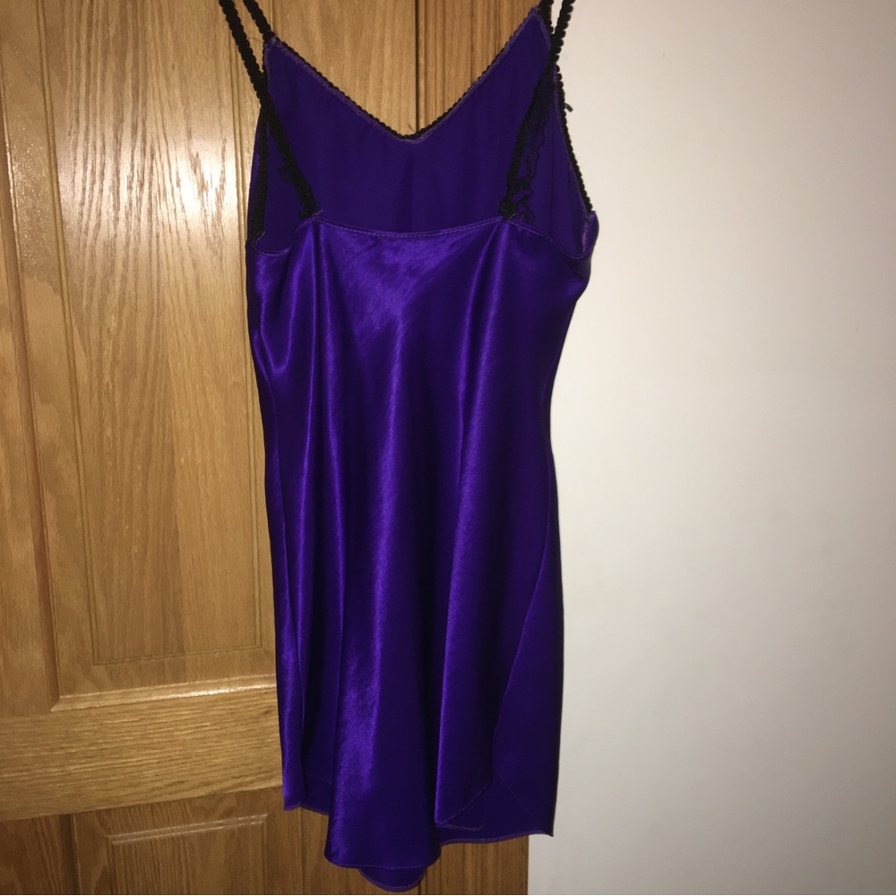 VTG Soft Moments New York Slip Nightie Nightgown Satin 100% polyester - Picture 2 of 8